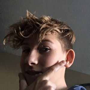 Meet your Posher, Isabel